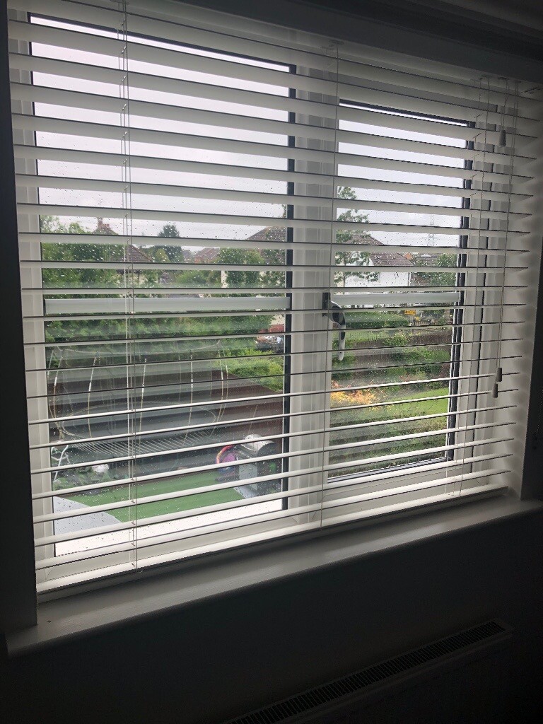 White Wooden blinds 50mm slats in East End, Glasgow Gumtree