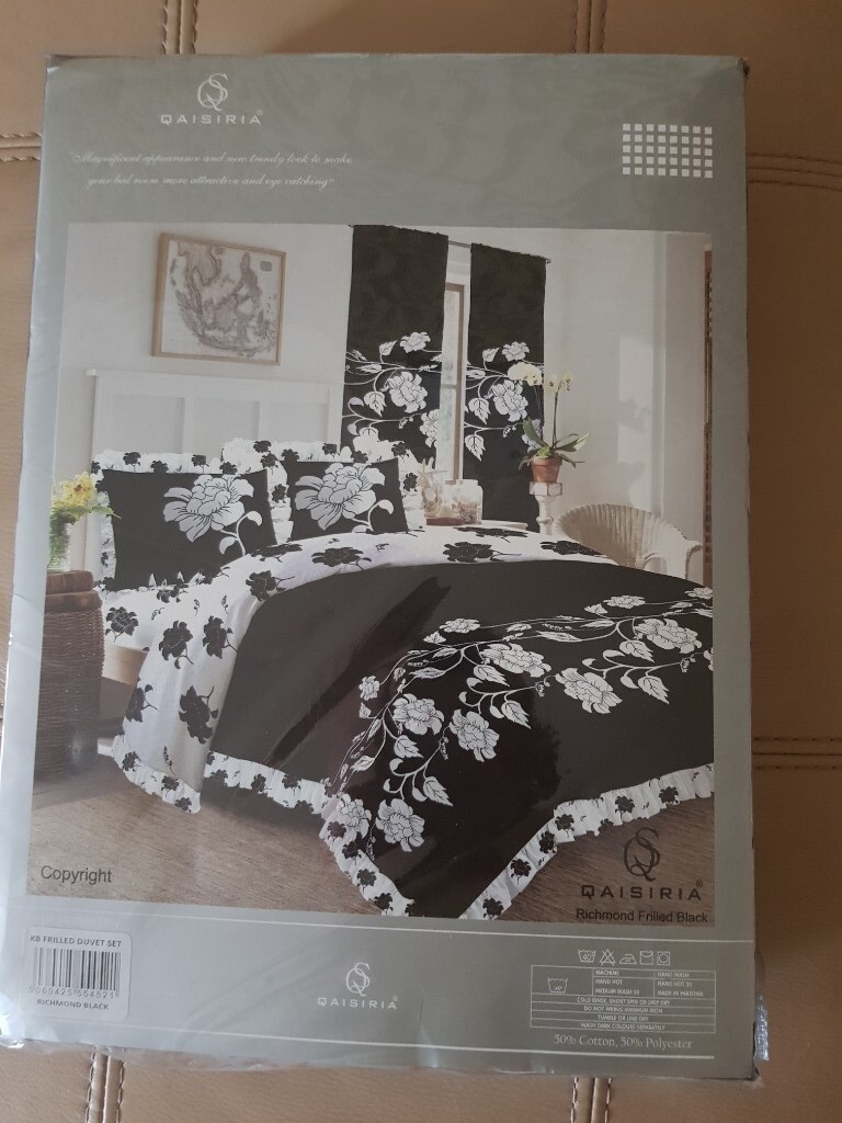 Richmond Black Frilled Duvet Set Quilt Cover Pillow Cases Or