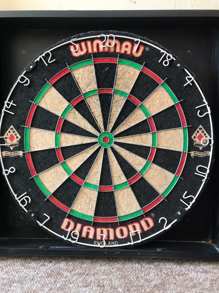 Winmau dart board with and 2x sets of darts in Cotham
