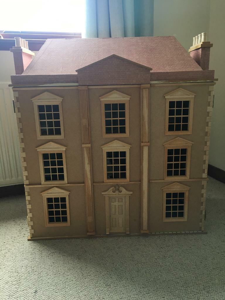 Montgomery Hall dolls house Emporium with lighting and furniture in