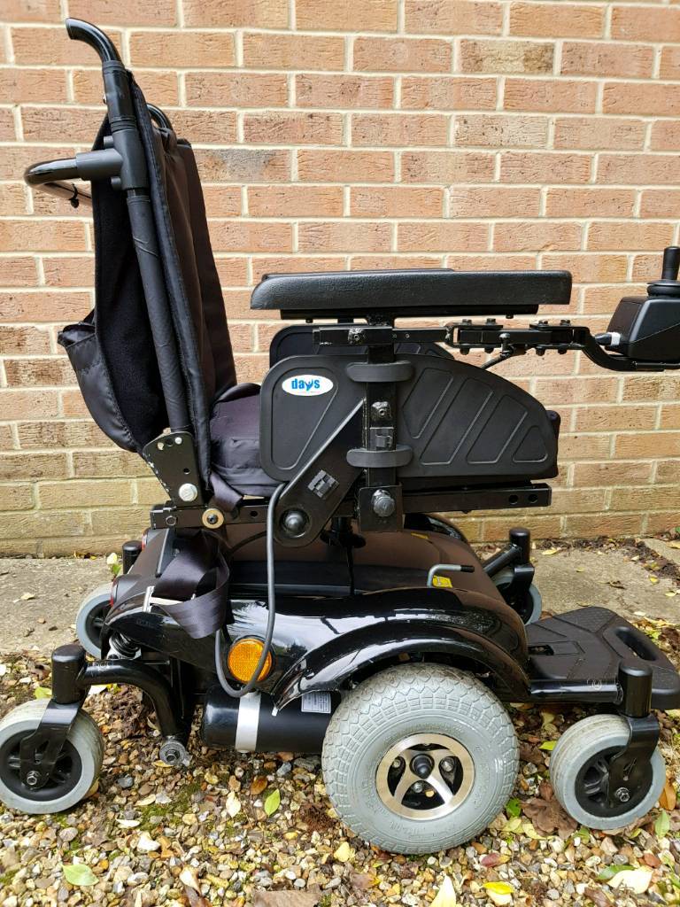 Days Seren Electric Wheelchair powerchair power chair very good