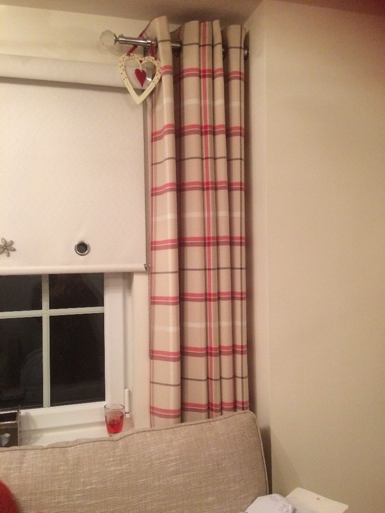 Cream and red checked curtains 66x90inches ring top in East Kilbride