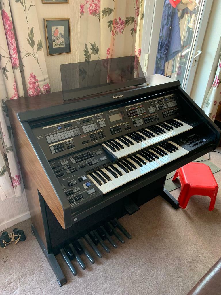 Technics electric organ in Nuneaton, Warwickshire Gumtree