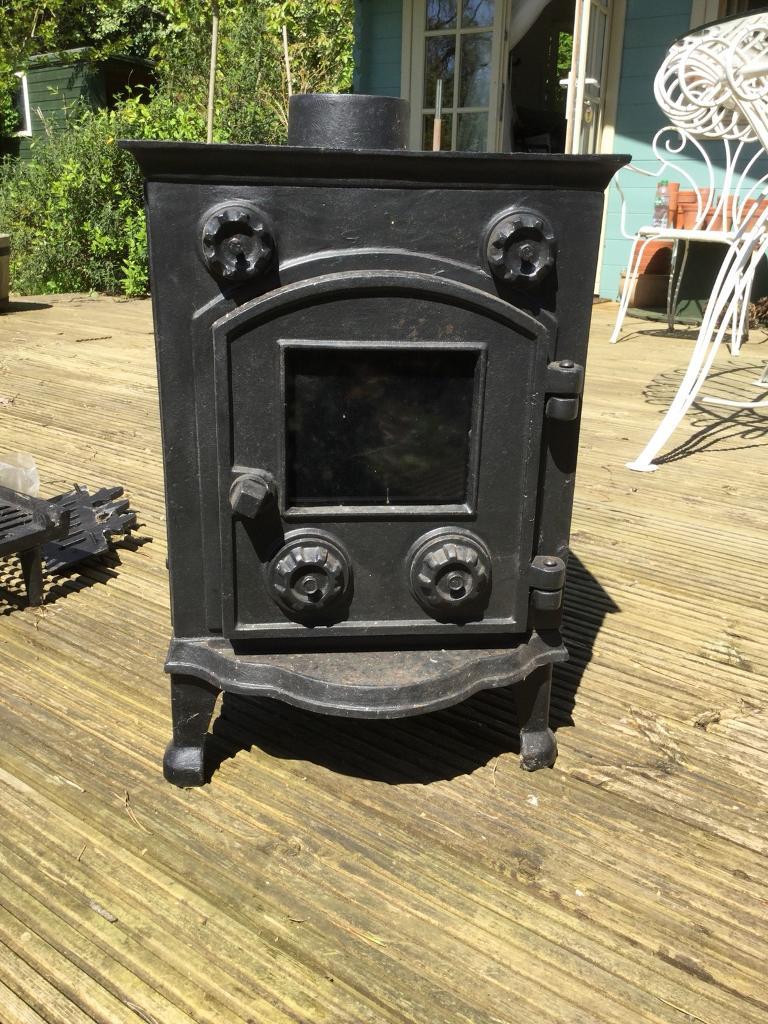 How To Light Coal Wood Burner Lighting Charcoal the Fast & Easy Way