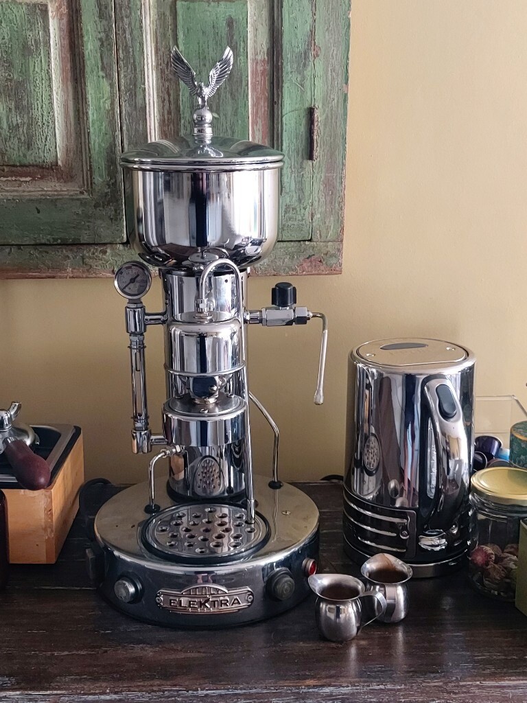 Elektra Microcasa Semiautomatica Espresso Machine in Clapham Junction