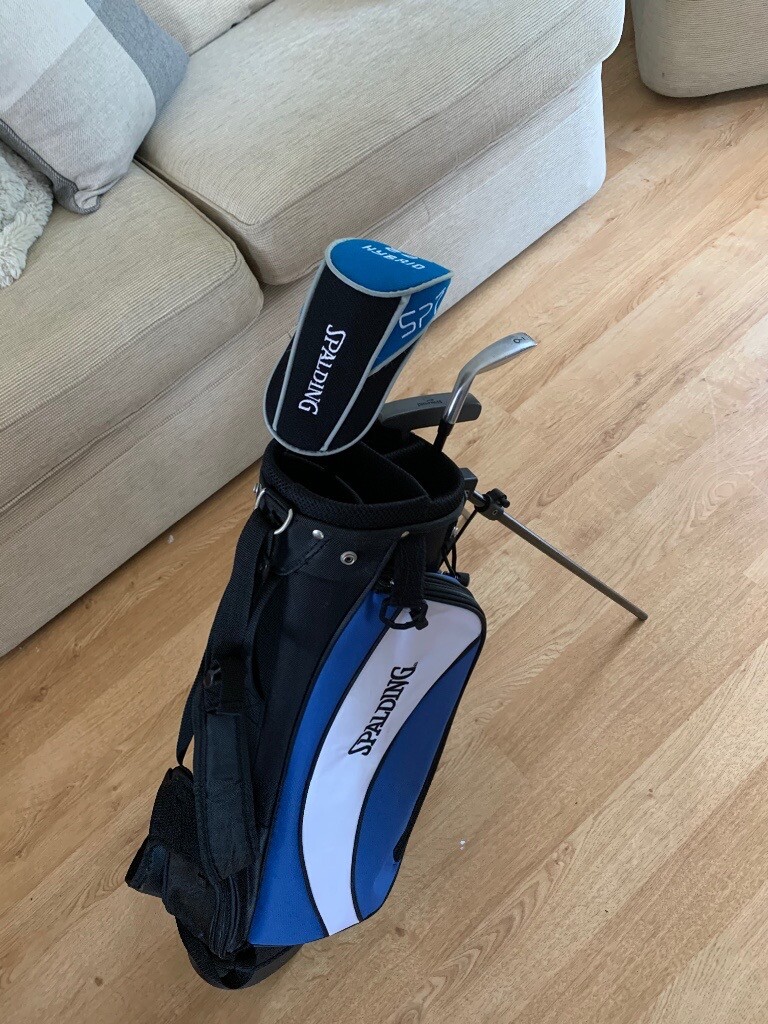 Golf set kids starter set Spalding Bag & 3 clubs in Bangor