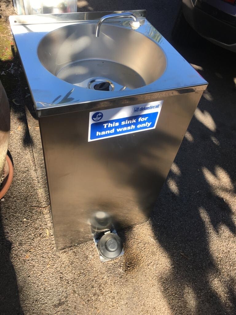 FOOT PUMP OPERATED HAND WASH SINK UNIT in Charlton Kings
