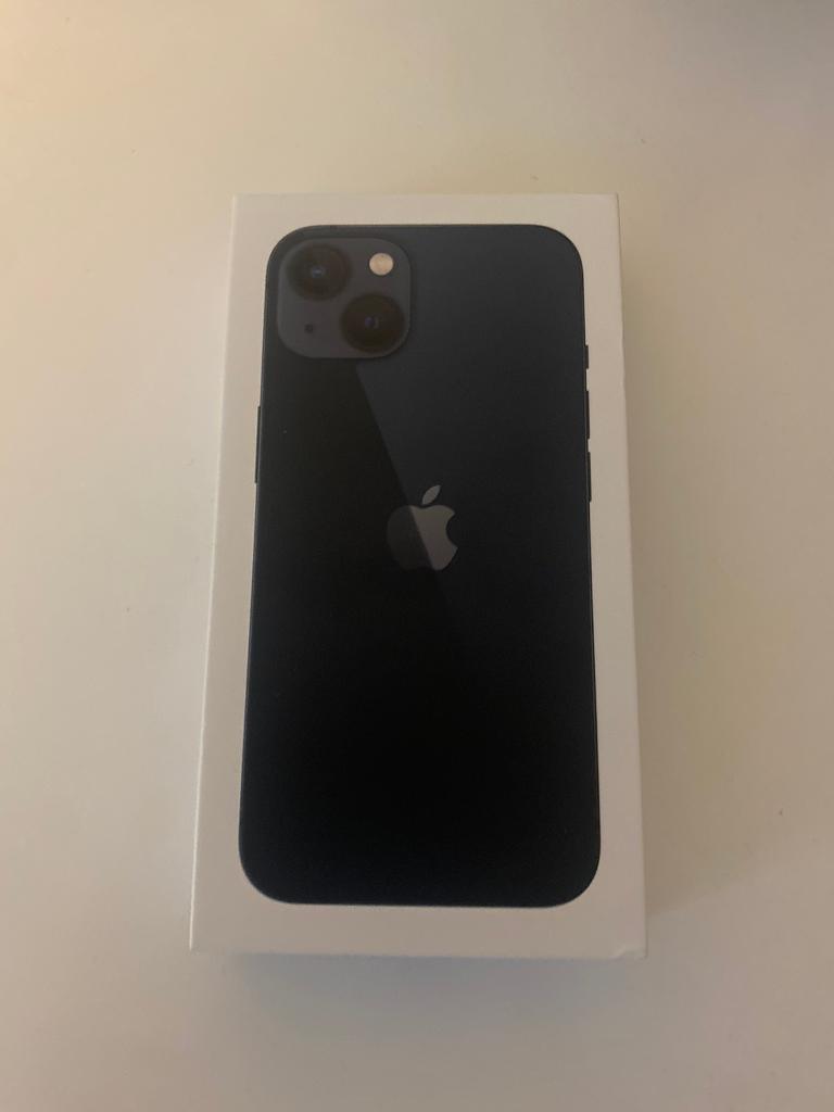 Apple IPhone 13 midnight 128gb unlocked Brand New in box sealed in