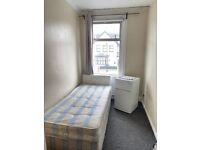 Cosy single room to let in Wembley Central