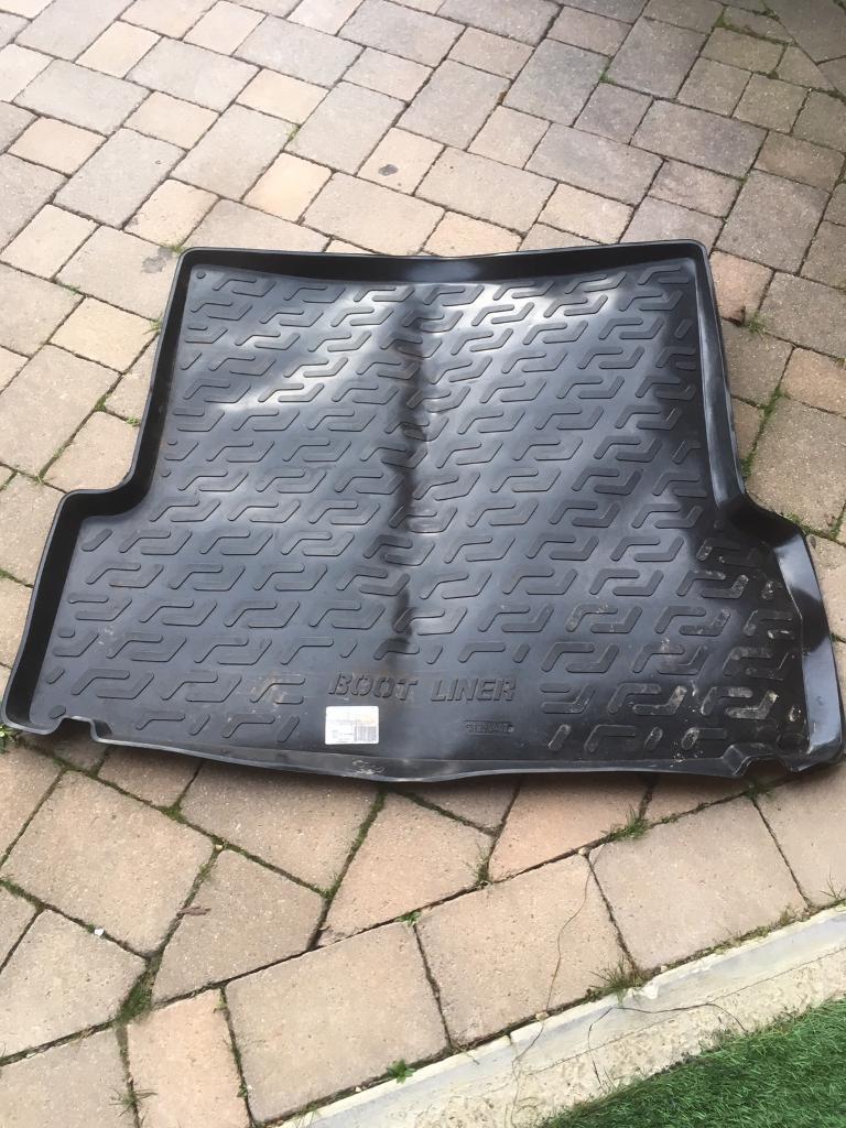 Boot liner for E91 BMW 3 Series Touring in Wimborne, Dorset Gumtree