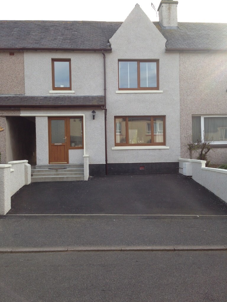 3 Bedroom Terraced House (Unfurnished) for LongTerm Rent in Columbia Place, Stornoway in