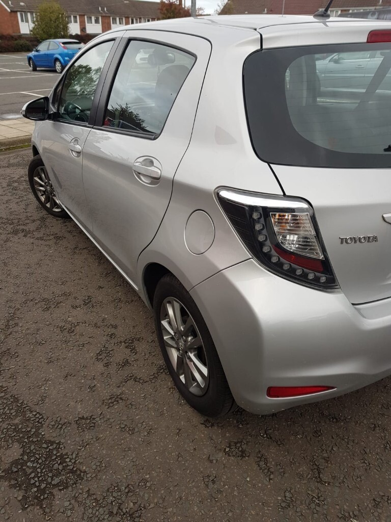 Toyota, YARIS, Hatchback, 2014, Manual, 1329 (cc), 5 doors | in