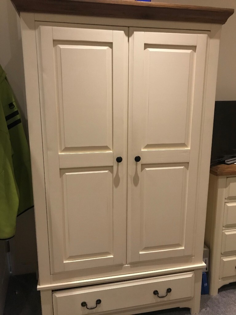 Farmhouse Country Oak Cream Painted Double Wardrobe In