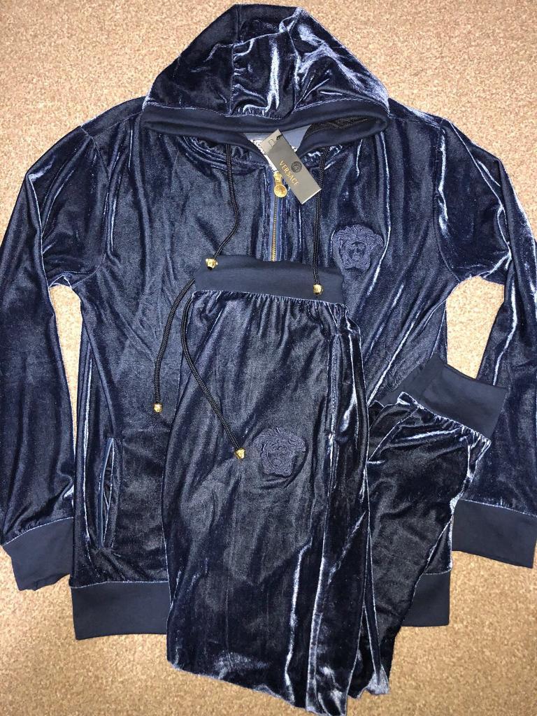 Men’s full Versace velour navy tracksuit Large in Sutton Coldfield