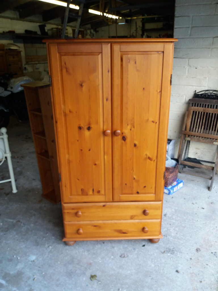 Short Wardrobe In Woodbury Devon Gumtree