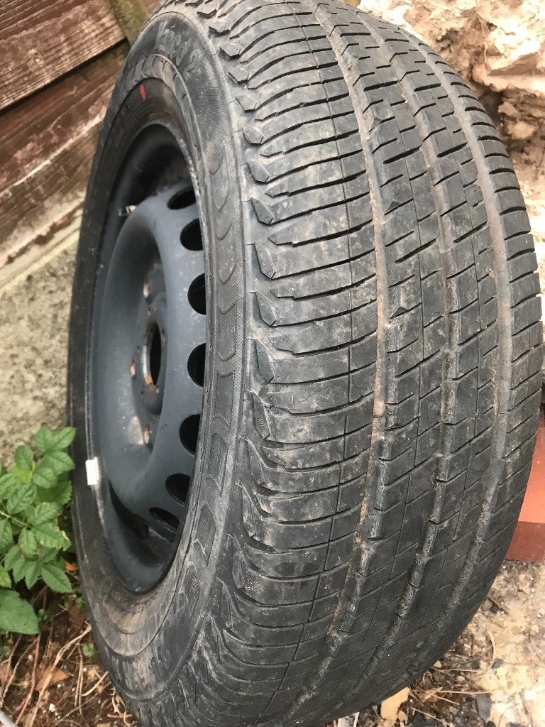 Continental 215/65/R16 C Vanco2 ** vivaro 7mm plus all round commercial