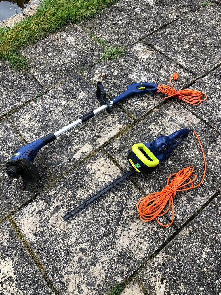 CHALLENGE XTREME Electric grass and hedge trimmer in Wokingham