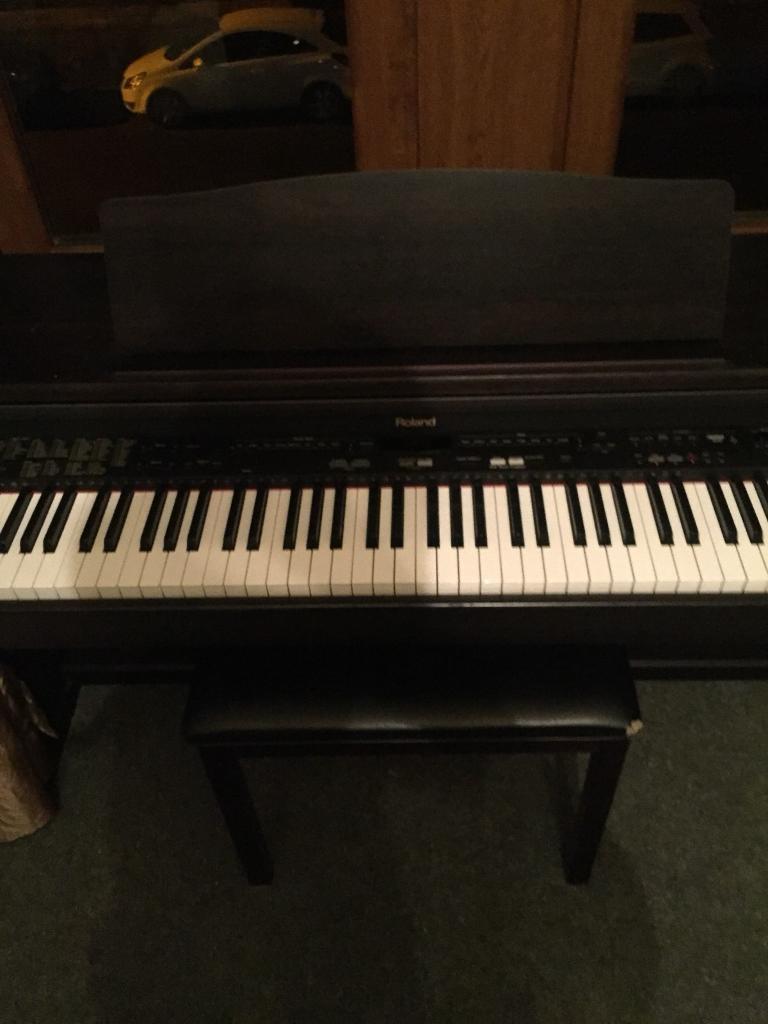Roland KR370 Digital Piano in Newlands, Glasgow Gumtree