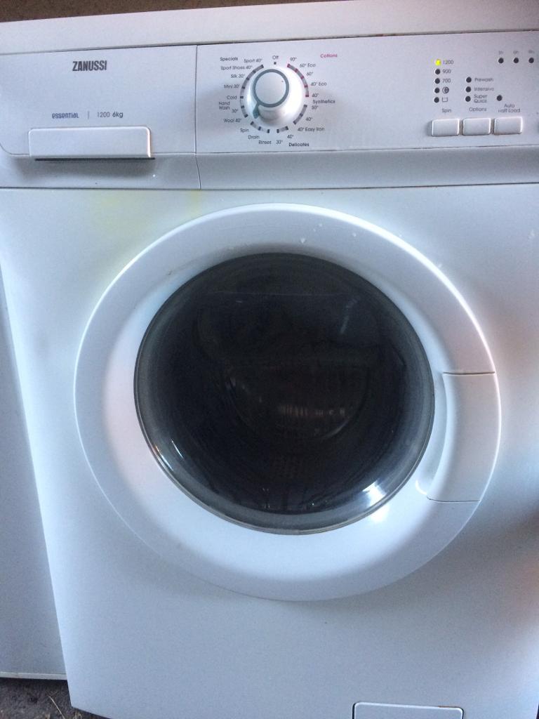 Zanussi essentials 1200 washing machine perfect working order £70 in
