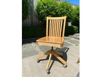 Classic Style Solid Oak Office Chair