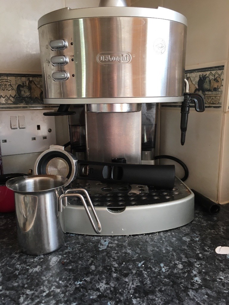 DELonghi coffee machine for sale. in Truro, Cornwall Gumtree