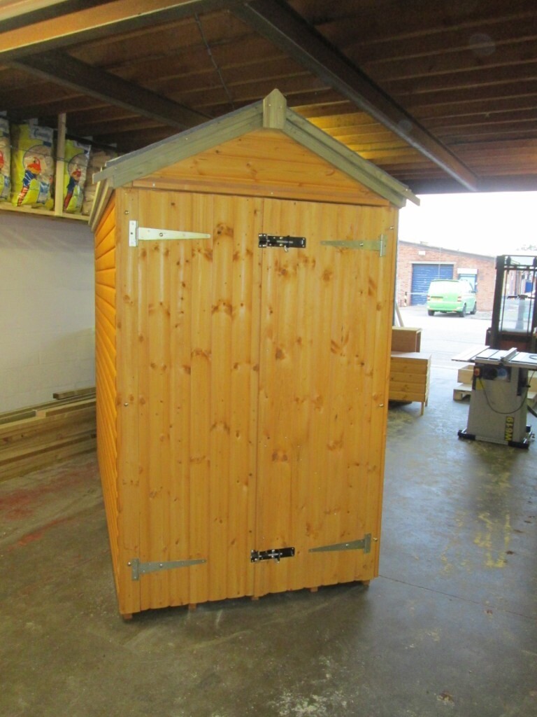 8ft x 4ft apex shed for sale new unused made from 19mm 