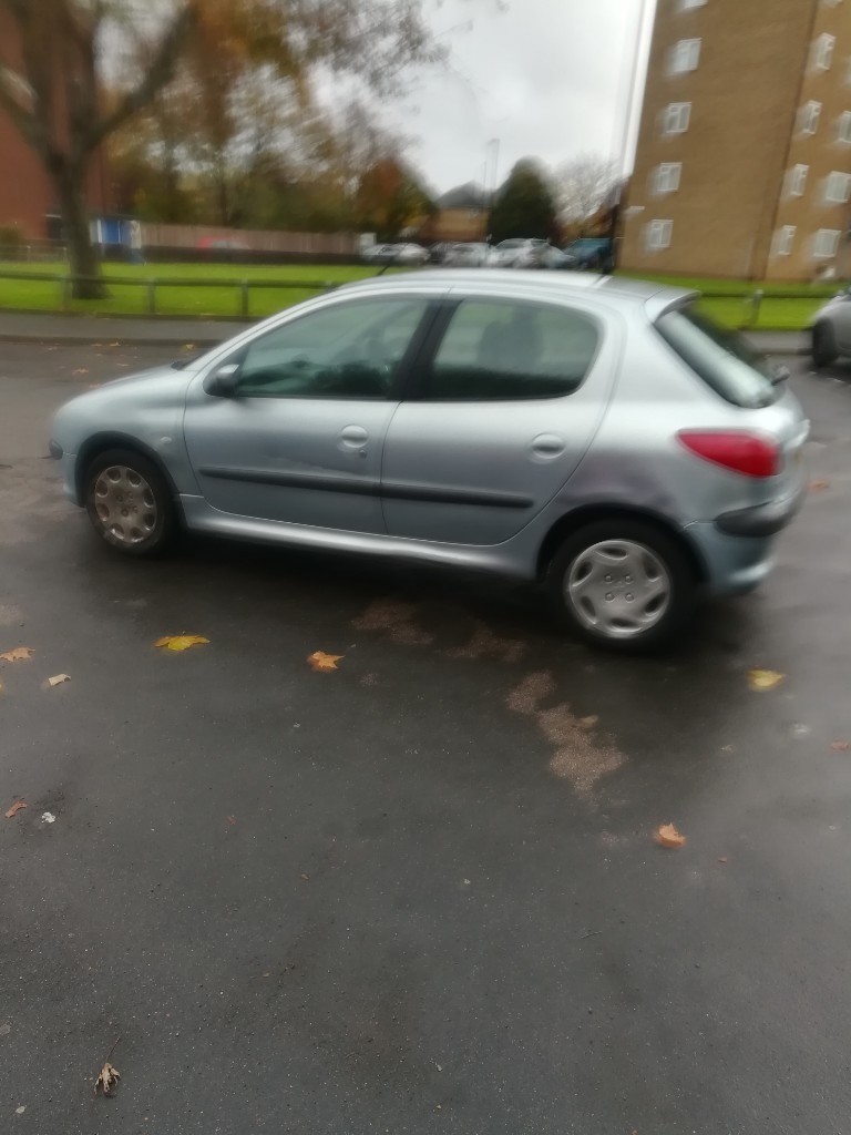 Peugeot 206 small car cheap tax cheap insurance cheap to