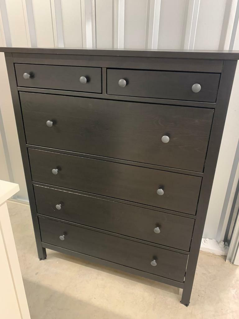 IKEA HEMNES 6 DRAWERS CHEST DRESSER IN GREAT CONDITION HAS TINY MARK