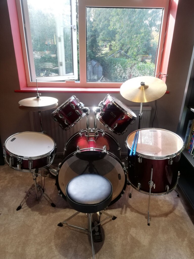 MAPEX TORNADO FUSION 5 PIECE ADULT DRUM KIT 22 INCH KICK DRUM RED FULL