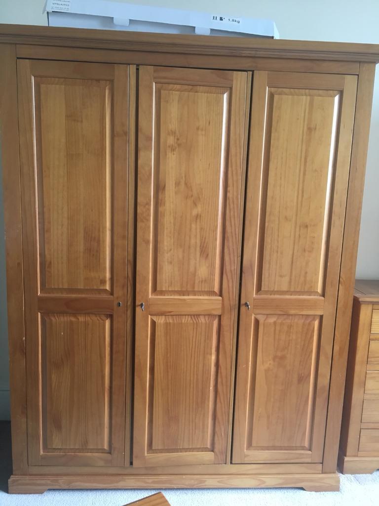 Marks Spencer Reece Range Oak Furniture Triple Wardrobe In