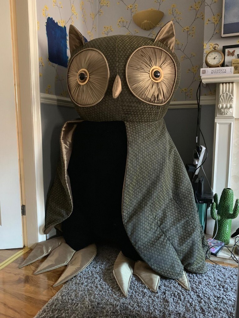 Giant stuffed owl in Ilkeston, Derbyshire Gumtree