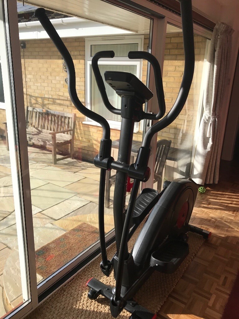 women's 7 is what size in mens