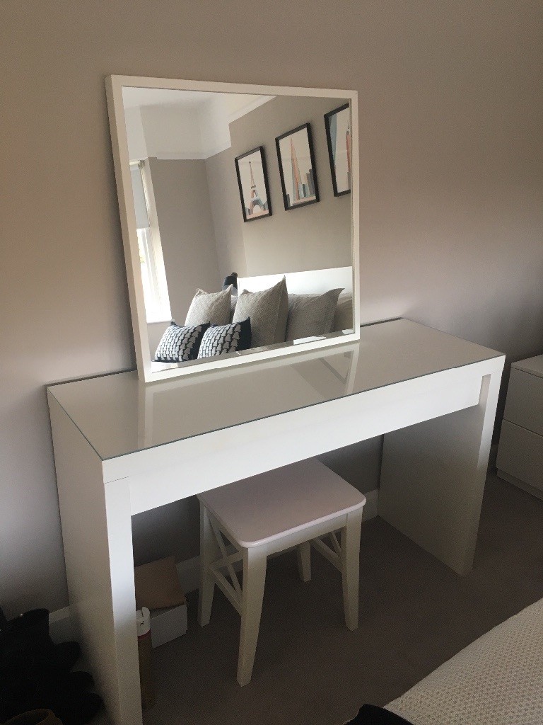 Modern white dressing table, mirror & stool in Four Winds, Belfast