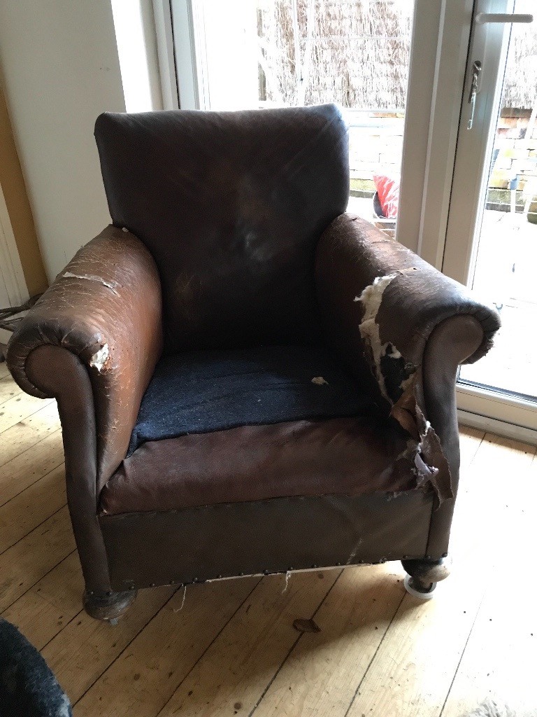 Old leather chair. Perfect restoration project for someone in Reading