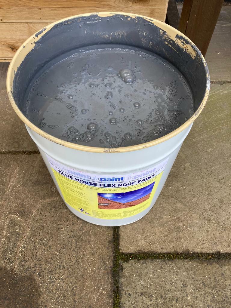 20 Ltr Dark Grey Acrylic Roof And Tile Paint Exterior in Lanark