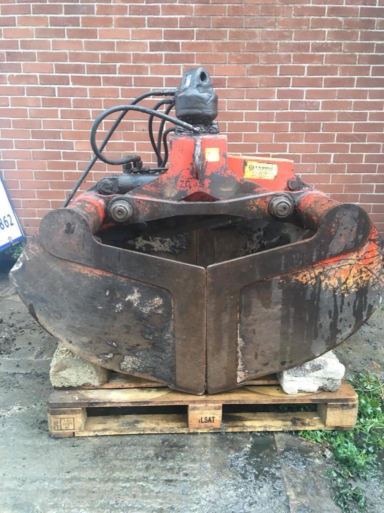 Clamshell Grab Bucket and Rotator in Bristol Gumtree