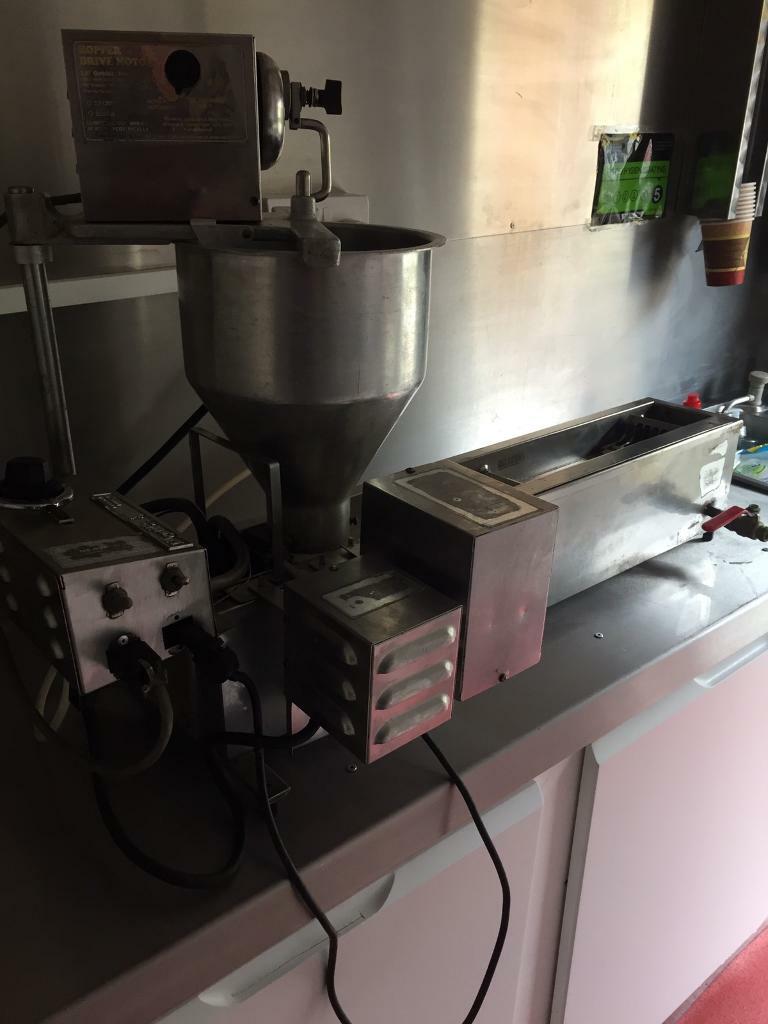 Lil orbit small donut machine in Ballymena, County Antrim Gumtree