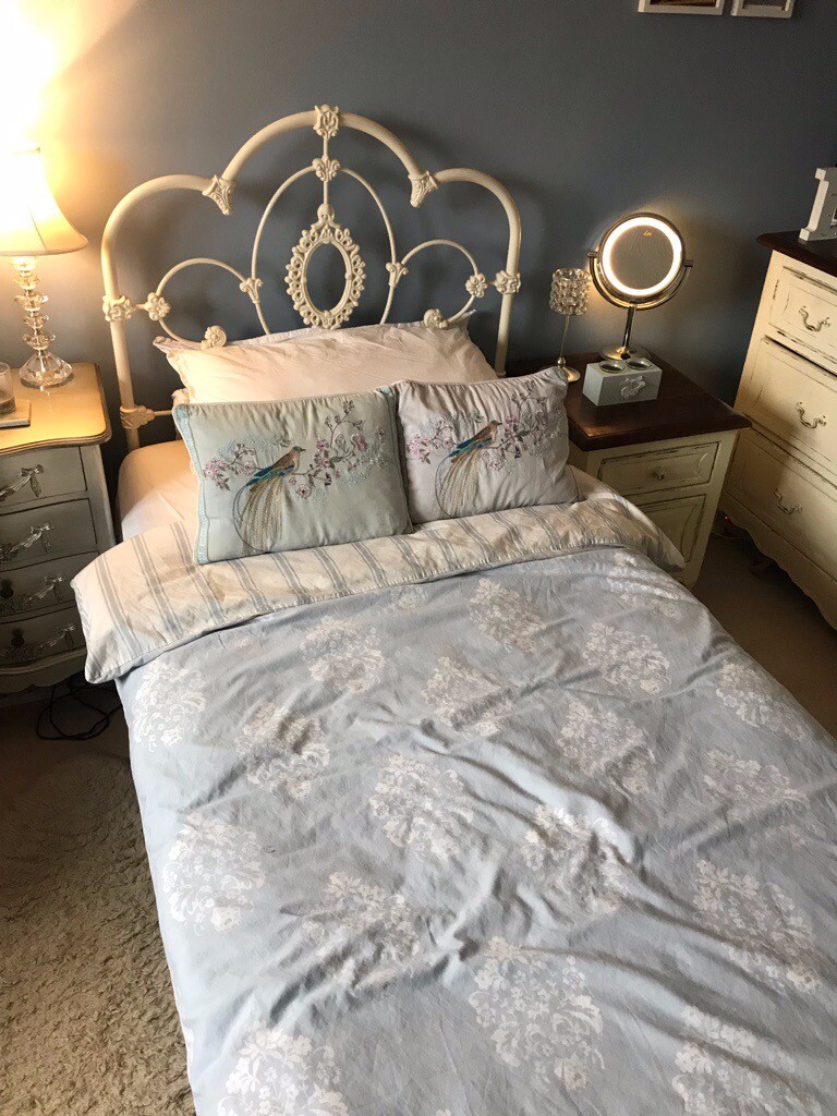 Laura Ashley Somerset Single bed in Bicester, Oxfordshire Gumtree
