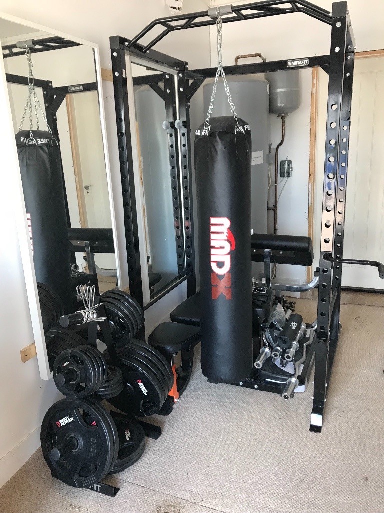 hanging heavy bag from squat rack