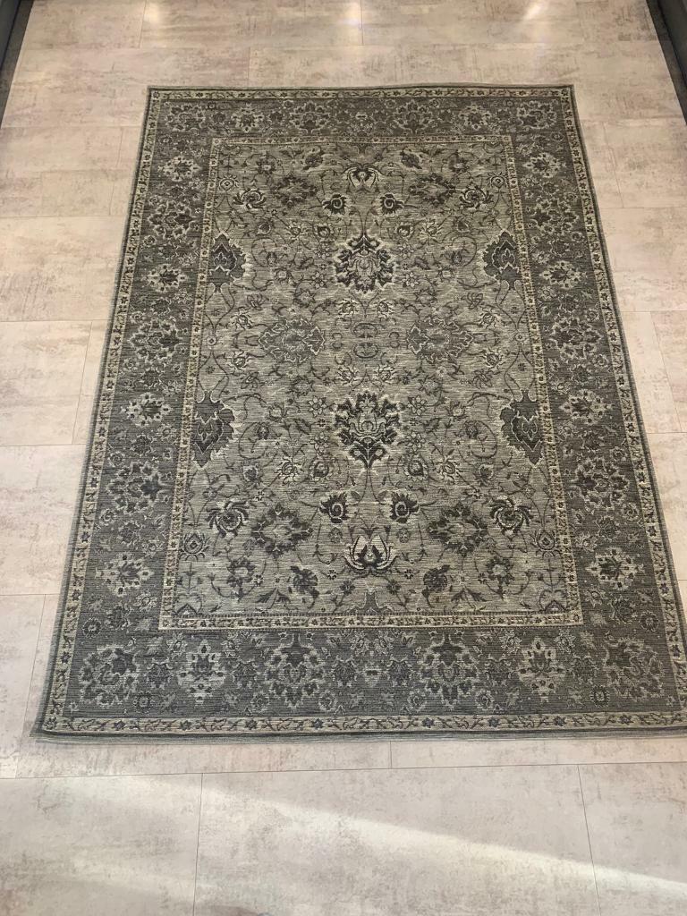 Grey dunelm rug in Dunfermline, Fife Gumtree