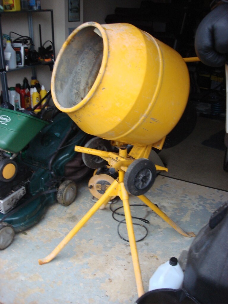 Cement Mixer second hand in good working condition collect only in