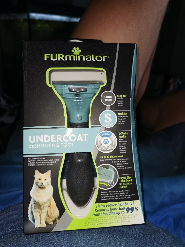 best cat brush for undercoat