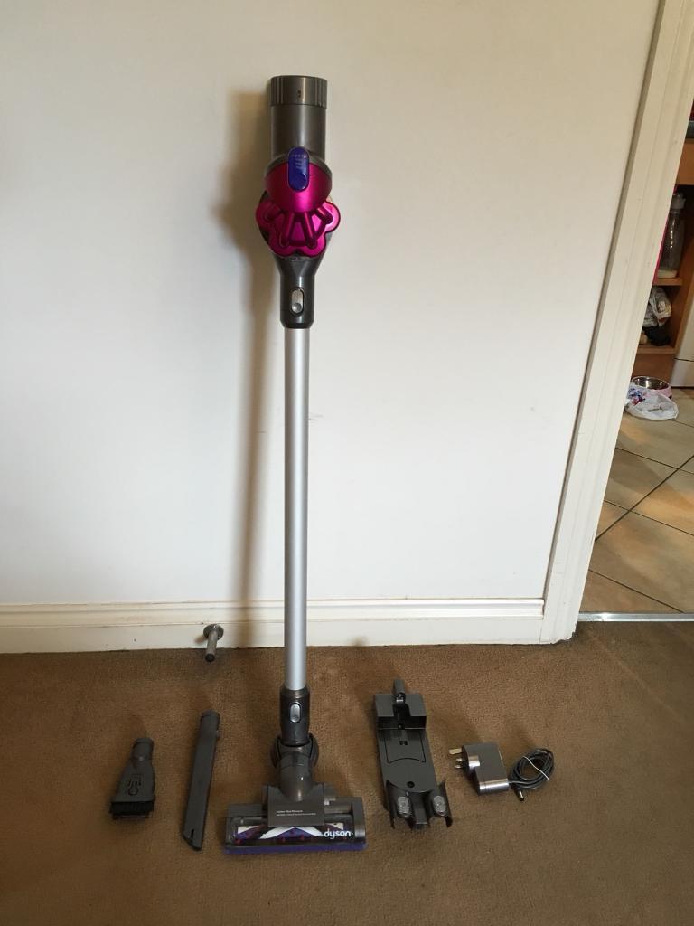 Dyson DC35 Animal Cordless Vacuum With Charger And Tools in Richmond