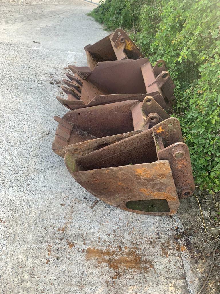 Digger buckets in Newtownhamilton, County Down Gumtree