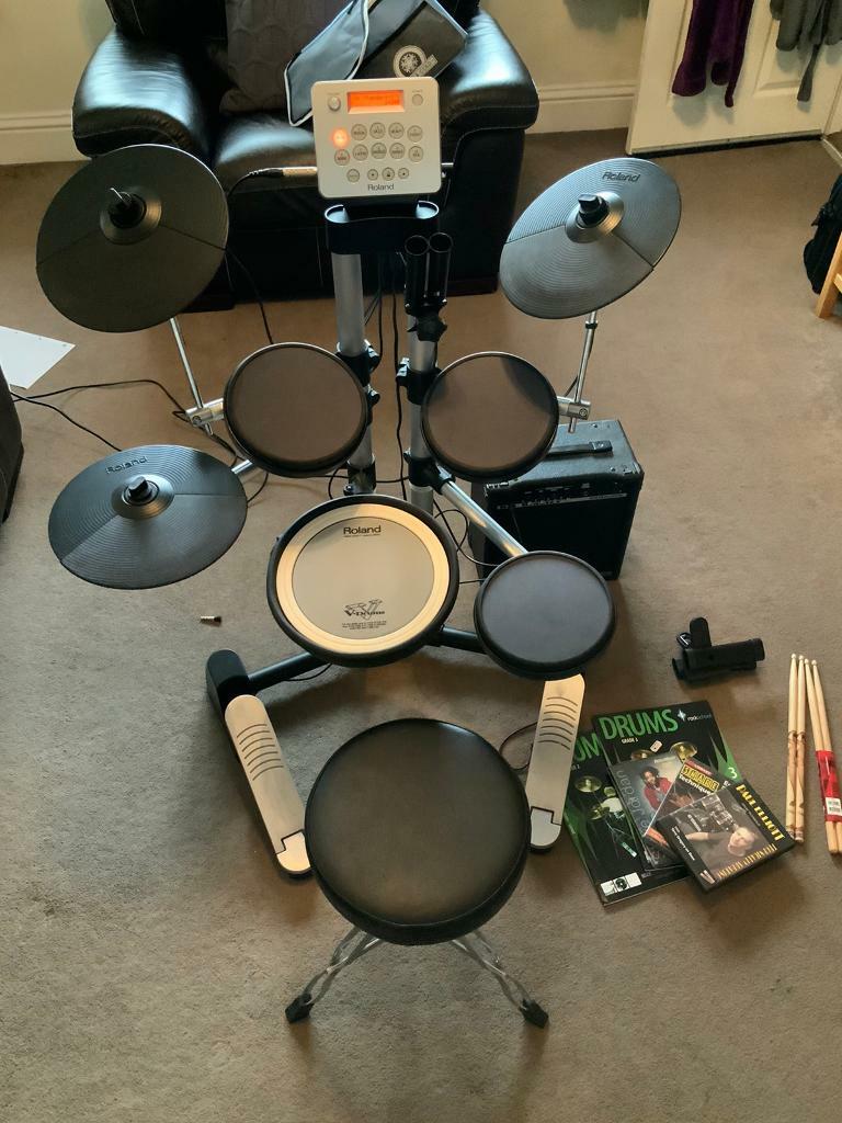 Roland HD3 VDrums Electronic Drum Kit with Practice Amp and Extras