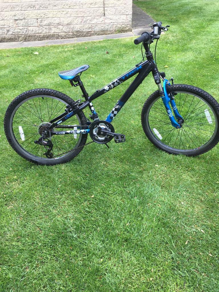 boys trek bikes