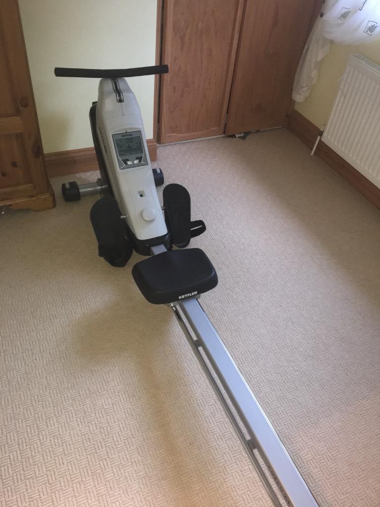 Kettler Coach M Rowing Machine With Heart Rate Monitor in West Moors