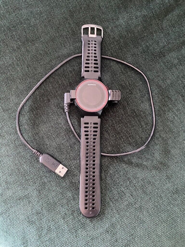 Garmin Forerunner 225: watch + charger - v good condition | in London Bridge, London | Gumtree