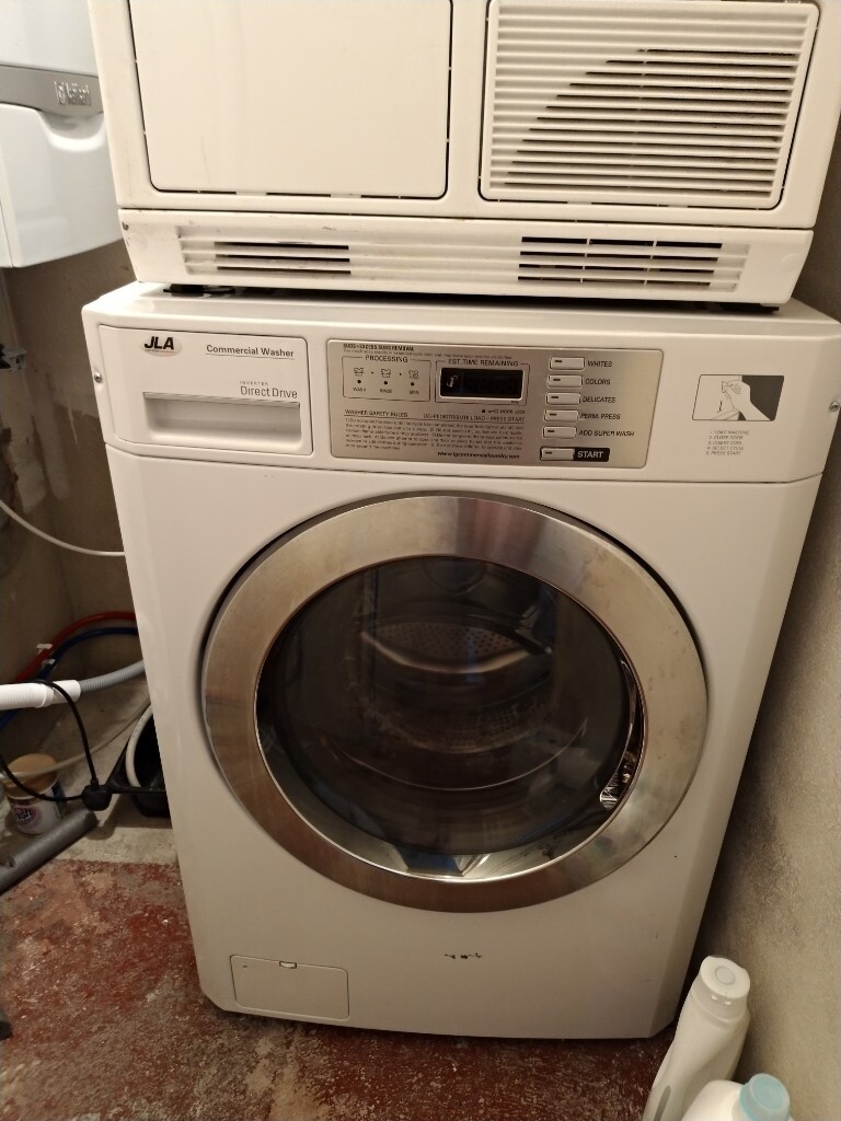 JLA commercial washing machine LG Giant + 13Kg High Spin RRP £1800 in