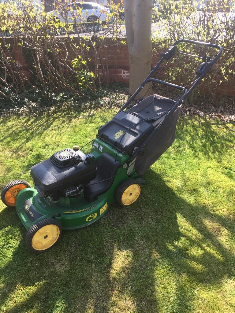 John Deere JX75 5 speed professional Lawnmower.